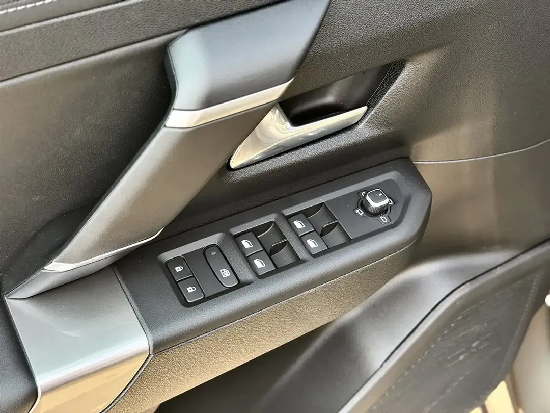 Jeep Compass e-Hybrid Edition Premium - foto 15