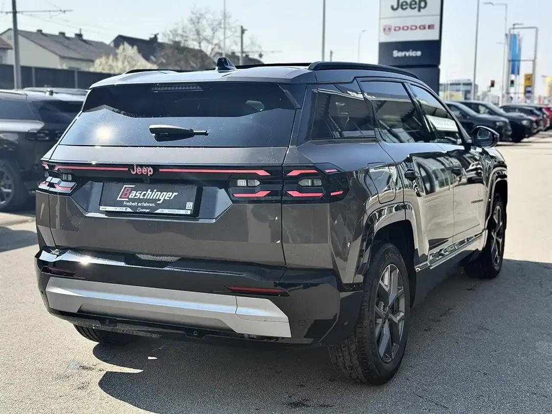 Jeep Compass e-Hybrid Edition Premium - Thumbnail 8