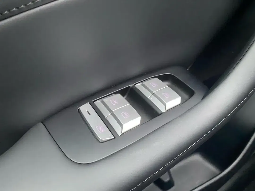 MG MGS5 EV Luxury Long Range - foto 15