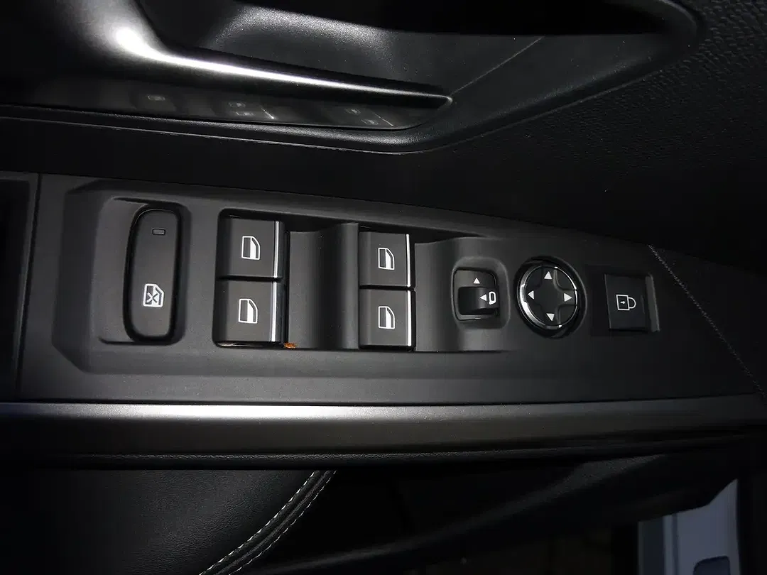 Peugeot 3008 4x4 Edition - Thumbnail 12