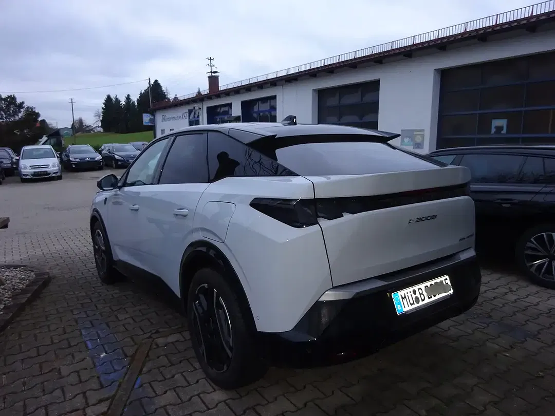 Peugeot 3008 4x4 Edition - Thumbnail 3