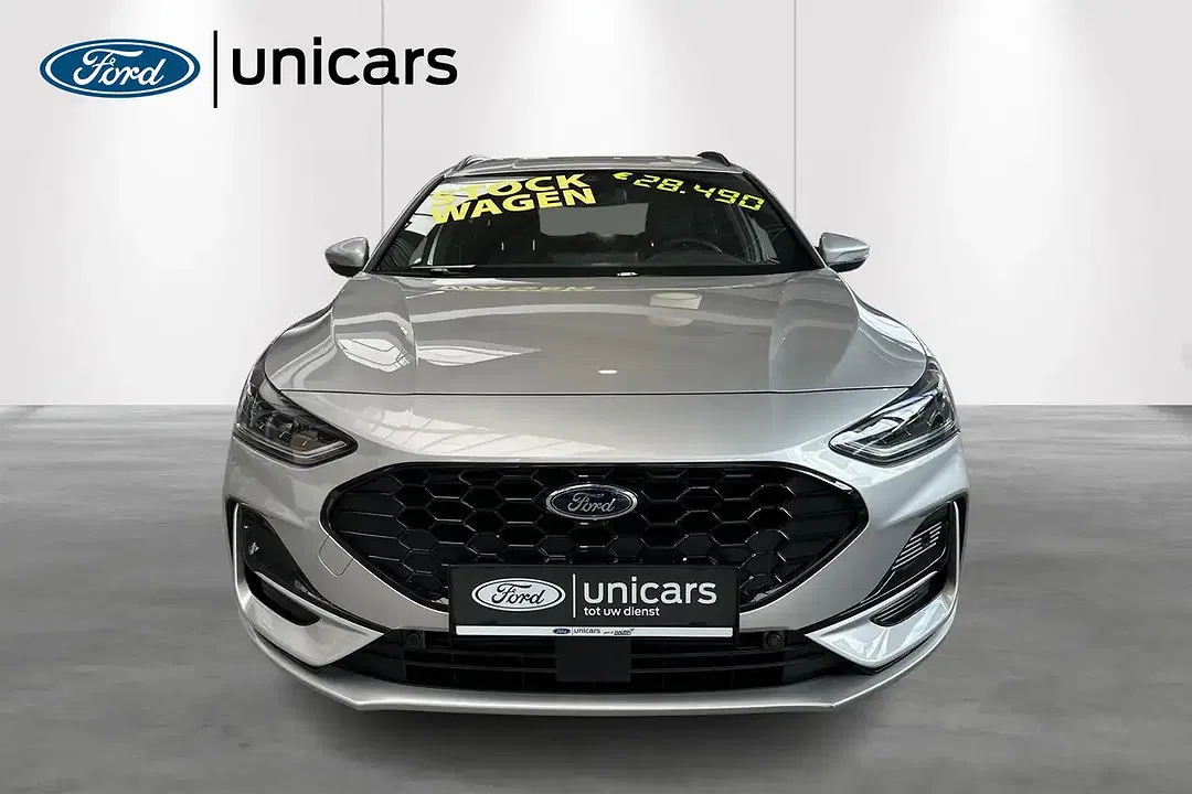 Ford Focus 1.0 EcoBoost MHEV ST-Line X - Thumbnail 3