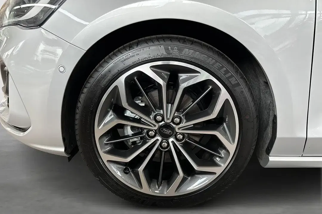 Ford Focus 1.0 EcoBoost MHEV ST-Line X - Thumbnail 5
