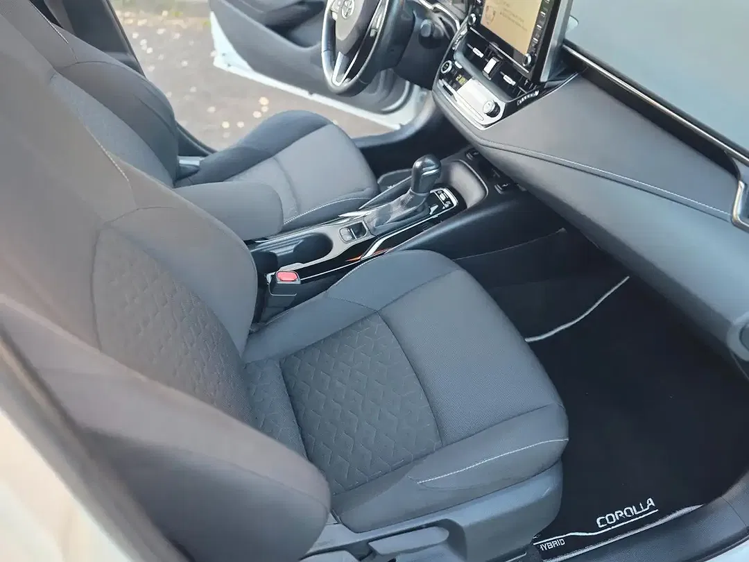 Toyota Corolla Hybrid Team Deutschland - Thumbnail 14