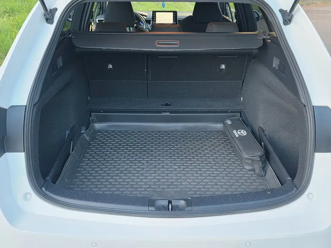 Toyota Corolla Hybrid Team Deutschland - Thumbnail 8