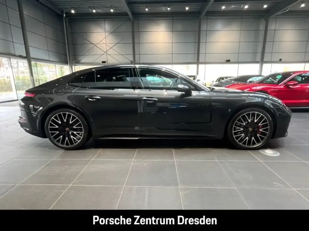 Porsche Panamera E-Hybrid - Thumbnail 11