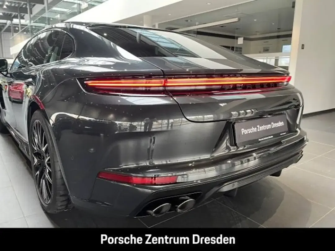 Porsche Panamera E-Hybrid - Thumbnail 14