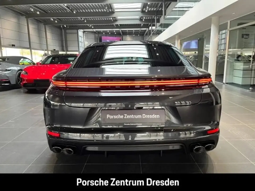 Porsche Panamera E-Hybrid - Thumbnail 7