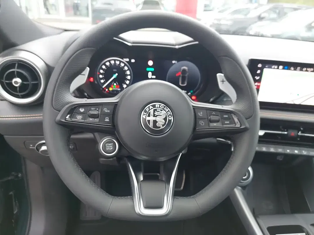 Alfa Romeo Tonale Ibrida PHEV 4x4 Veloce - Thumbnail 12