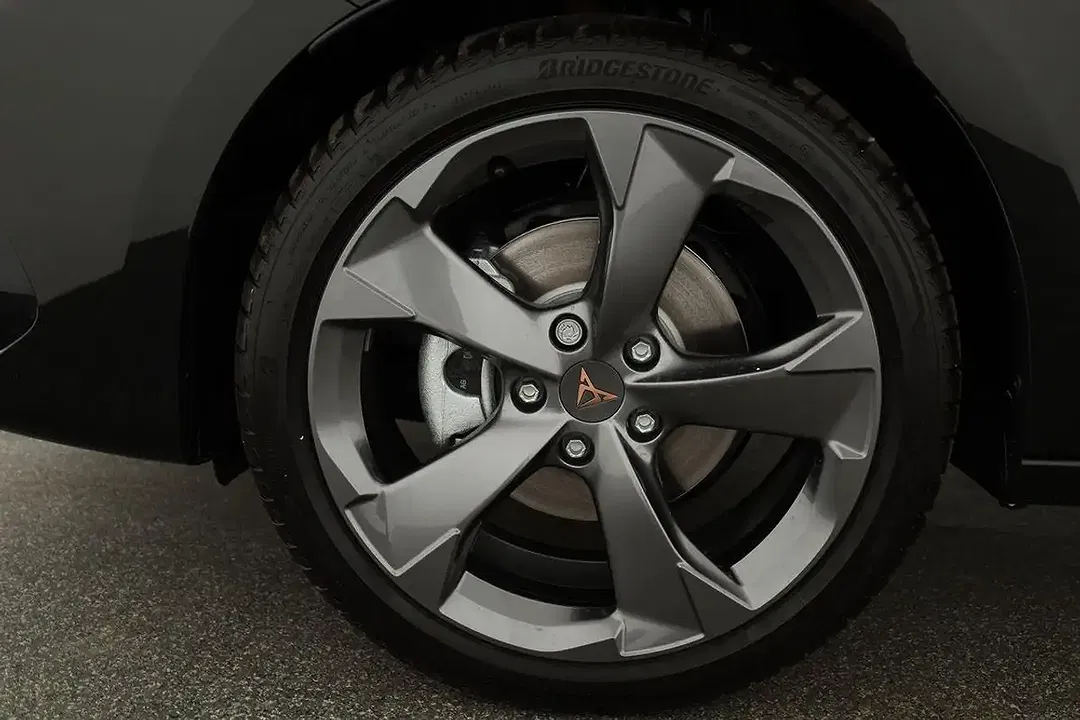 CUPRA Leon 1.5 eTSI DSG - Thumbnail 13