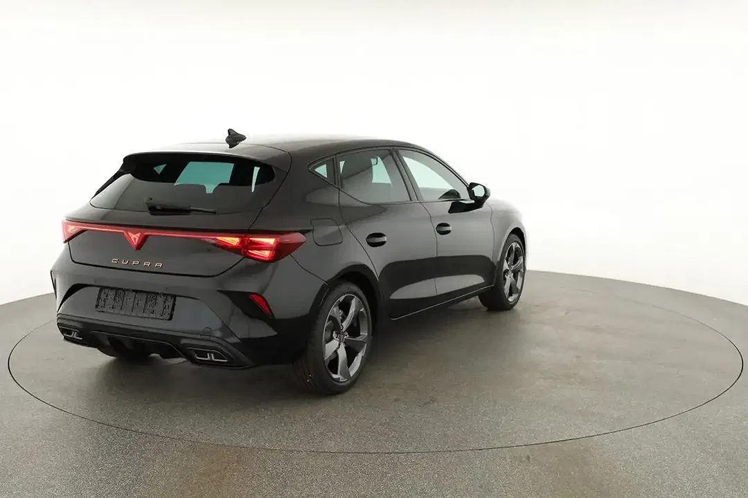 CUPRA Leon 1.5 eTSI DSG - Thumbnail 16