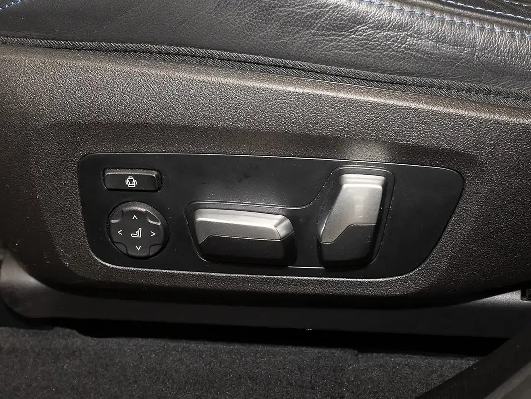 BMW X3 xDrive M Sport - Thumbnail 14
