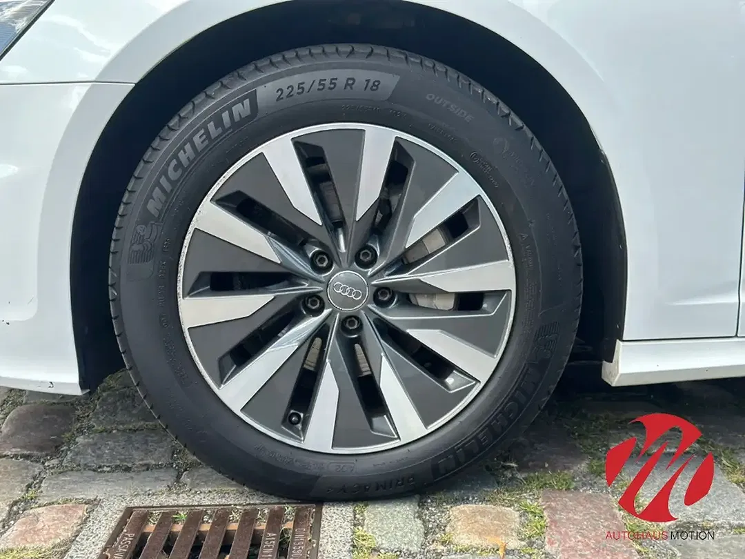 Audi A6 35 2.0 TDI S line - Thumbnail 17