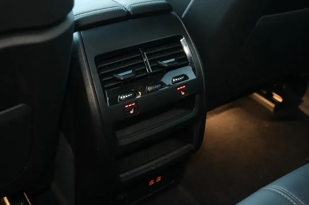 BMW X5 xDrive M Sport Pro - Thumbnail 14