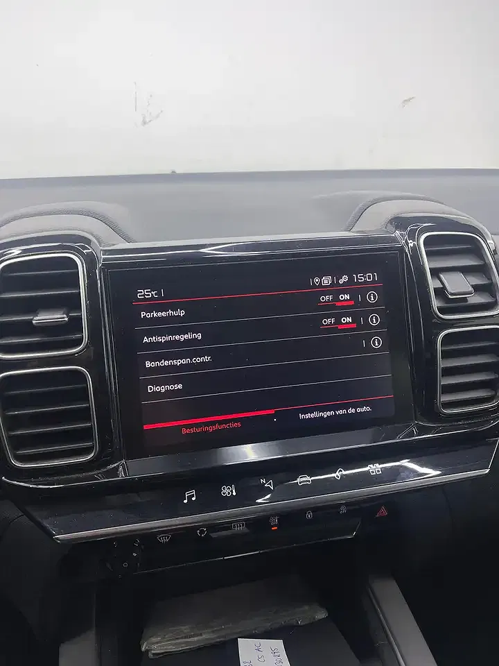 Citroen C5 Aircross 1.2 PureTech Live - Thumbnail 12