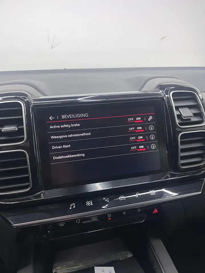 Citroen C5 Aircross 1.2 PureTech Live - Thumbnail 13