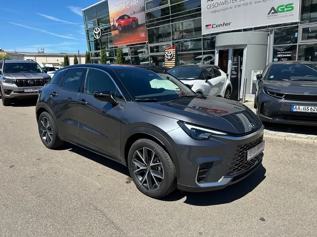 Lexus LBX 1.5 Hybrid Emotion - foto 2