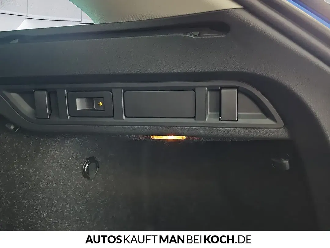 Skoda Octavia 1.5 TSI DSG Combi - Thumbnail 12