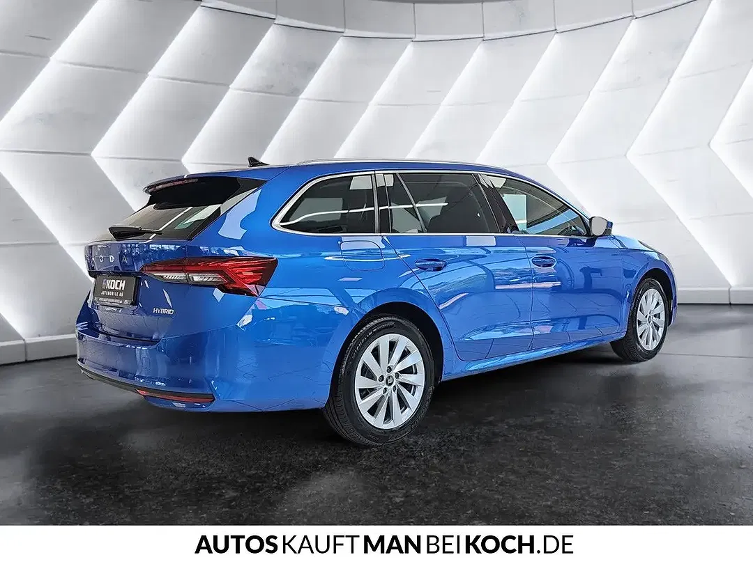 Skoda Octavia 1.5 TSI DSG Combi - Thumbnail 3