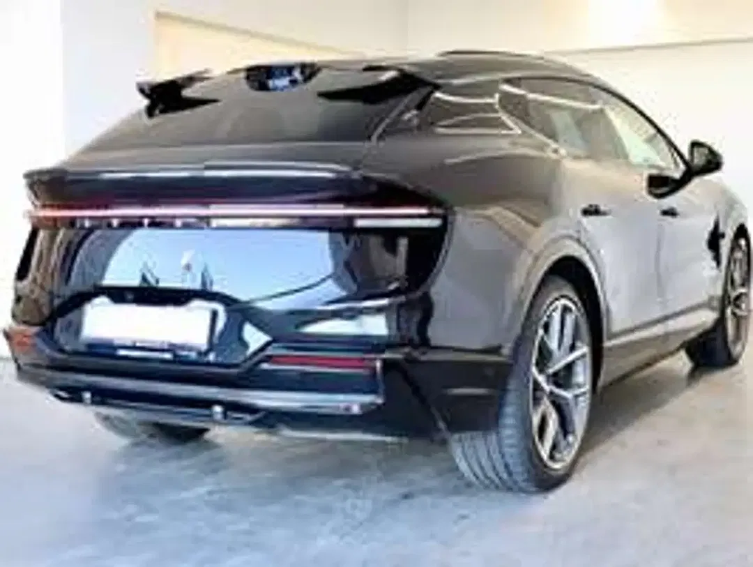 Lotus Eletre S Active - Thumbnail 8
