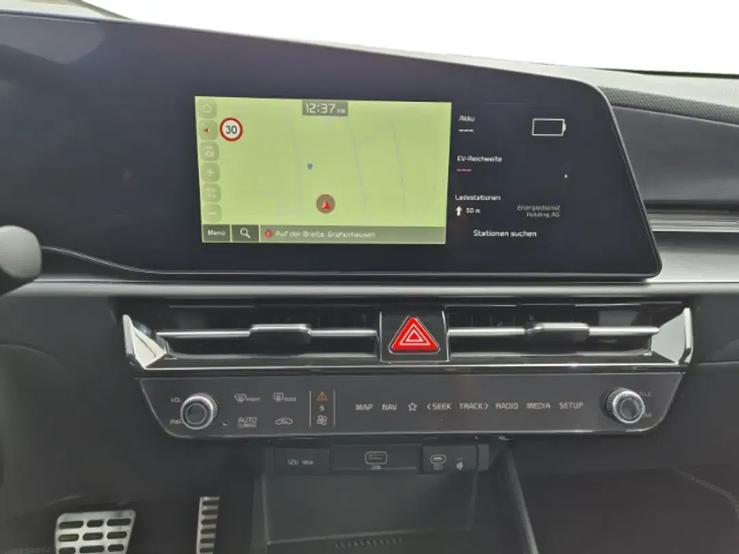 Kia Niro 1.6 PHEV Spirit - Thumbnail 14