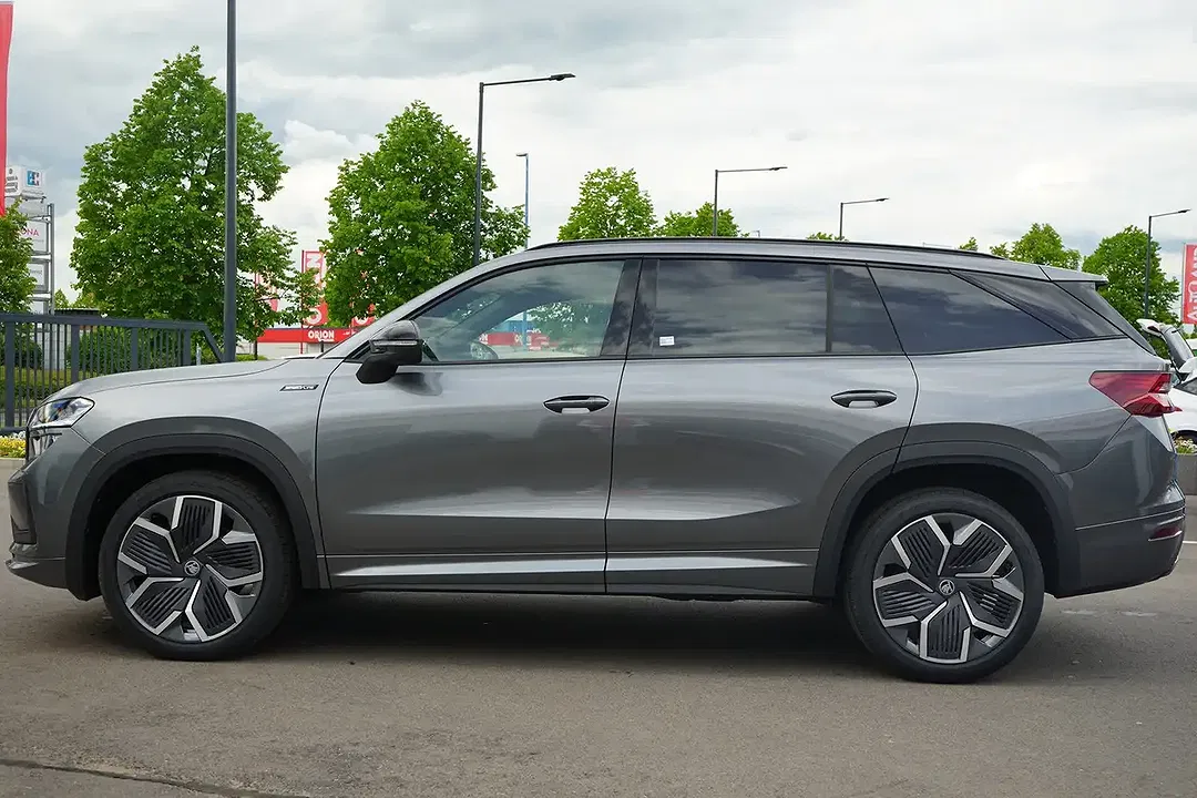 Skoda Kodiaq 1.5 eTSI DSG Sportline - Thumbnail 3