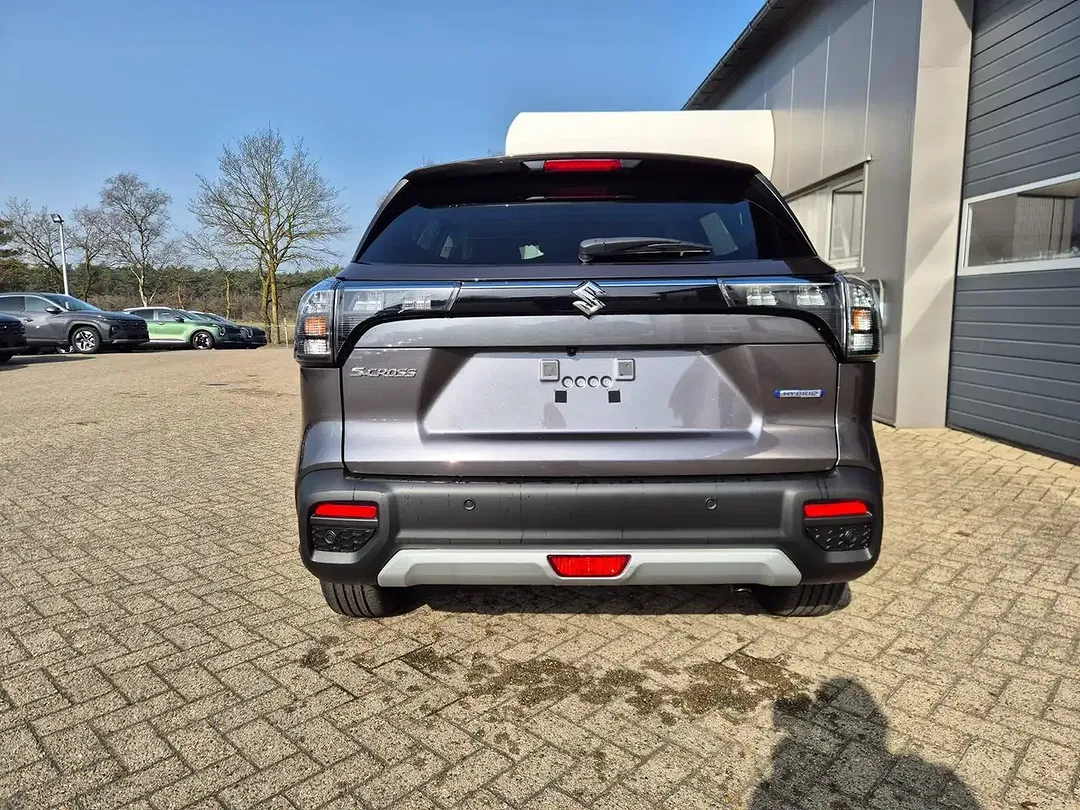 Suzuki S-Cross MHEV 1.4 BOOSTERJET AllGrip 4x4 Comfort+ - Thumbnail 3