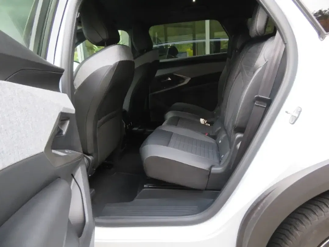Peugeot 5008 136 e-DSC6 Hybrid Allure - Thumbnail 18