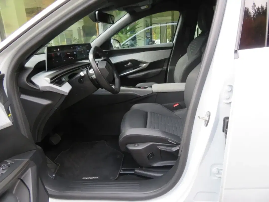 Peugeot 5008 136 e-DSC6 Hybrid Allure - Thumbnail 21