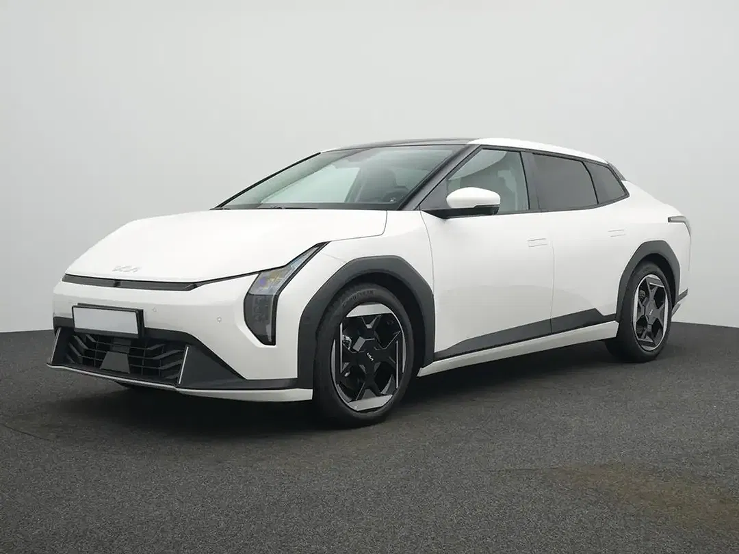 Kia EV4 Earth - Thumbnail 3