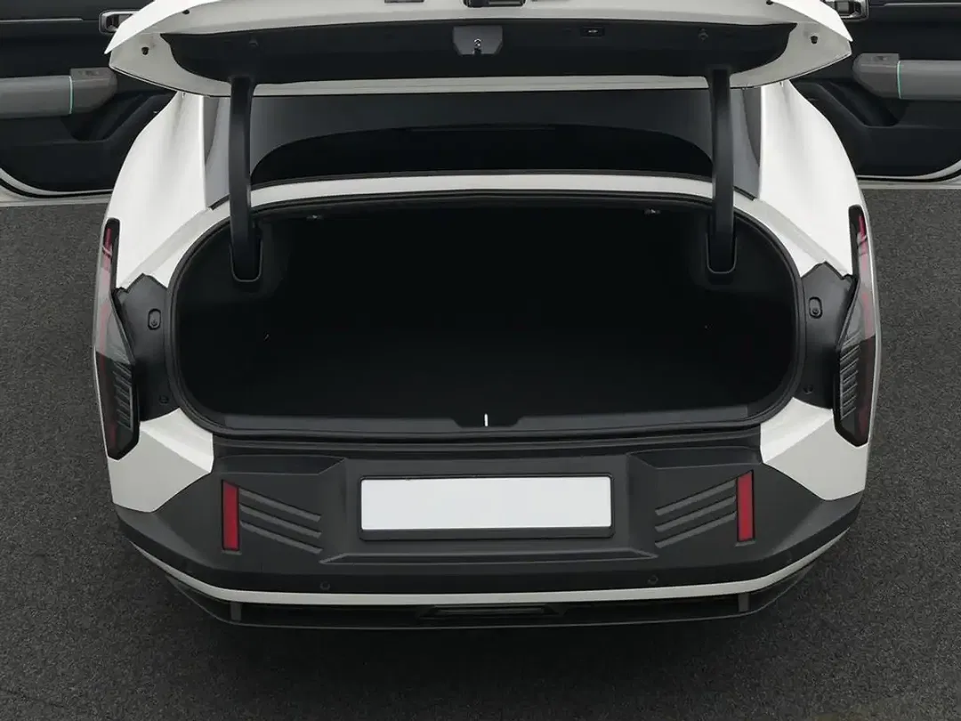 Kia EV4 Earth - Thumbnail 7