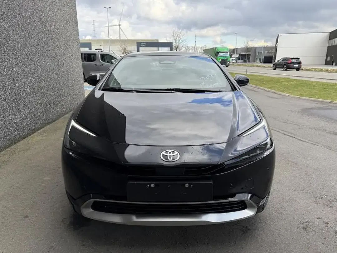 Toyota Prius Premium Plus - foto 2