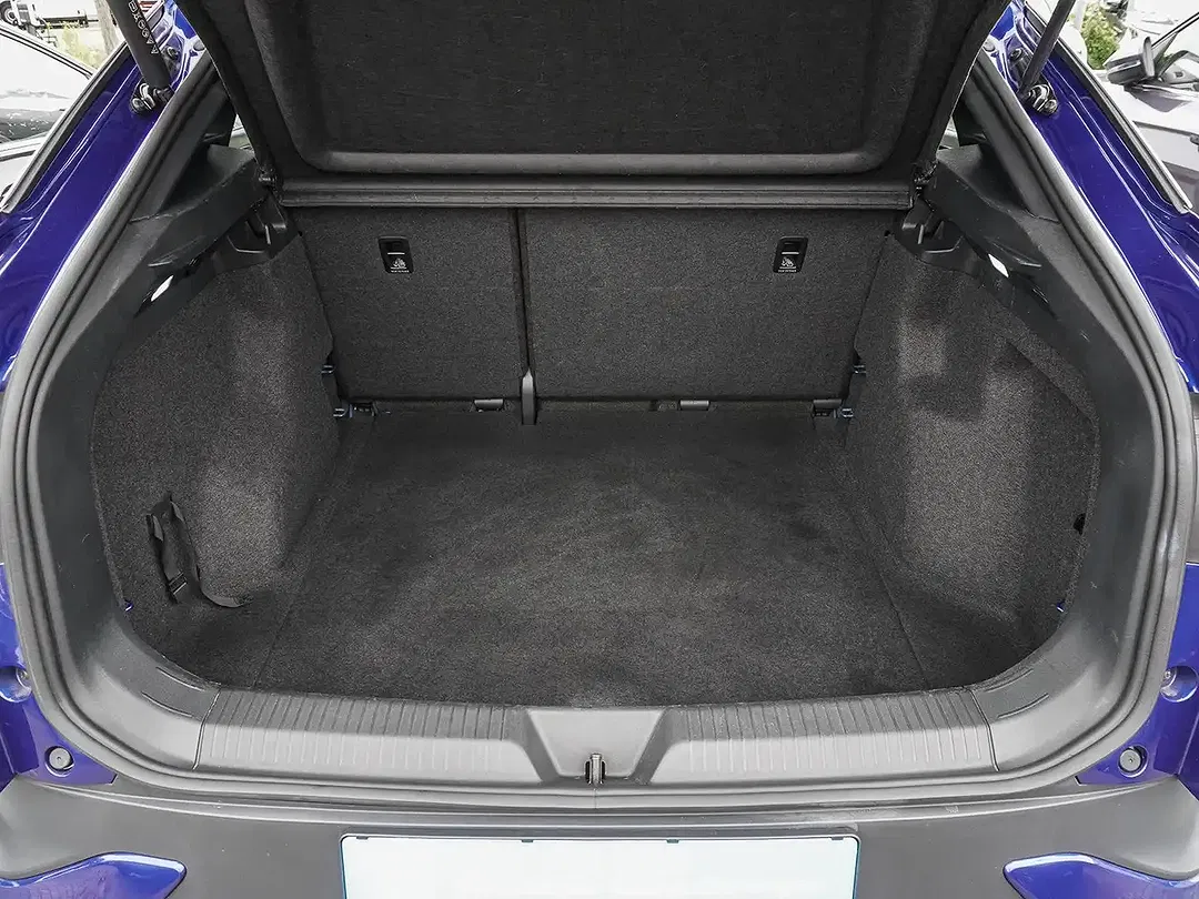 Volkswagen ID.5 Pro Performance - Thumbnail 15