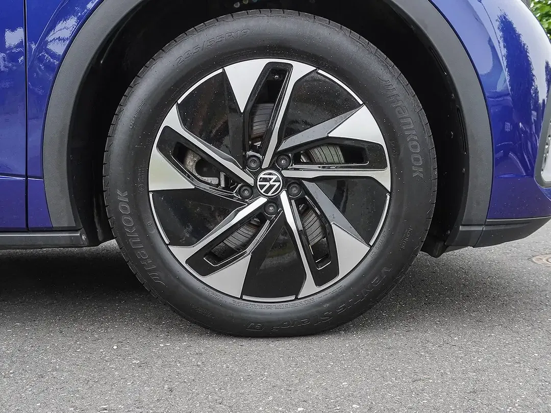 Volkswagen ID.5 Pro Performance - Thumbnail 6