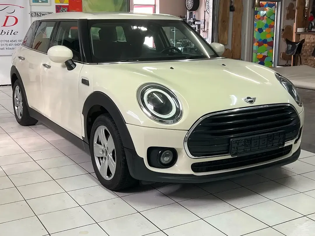 MINI Cooper - Thumbnail 3