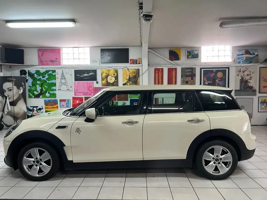 MINI Cooper - Thumbnail 4