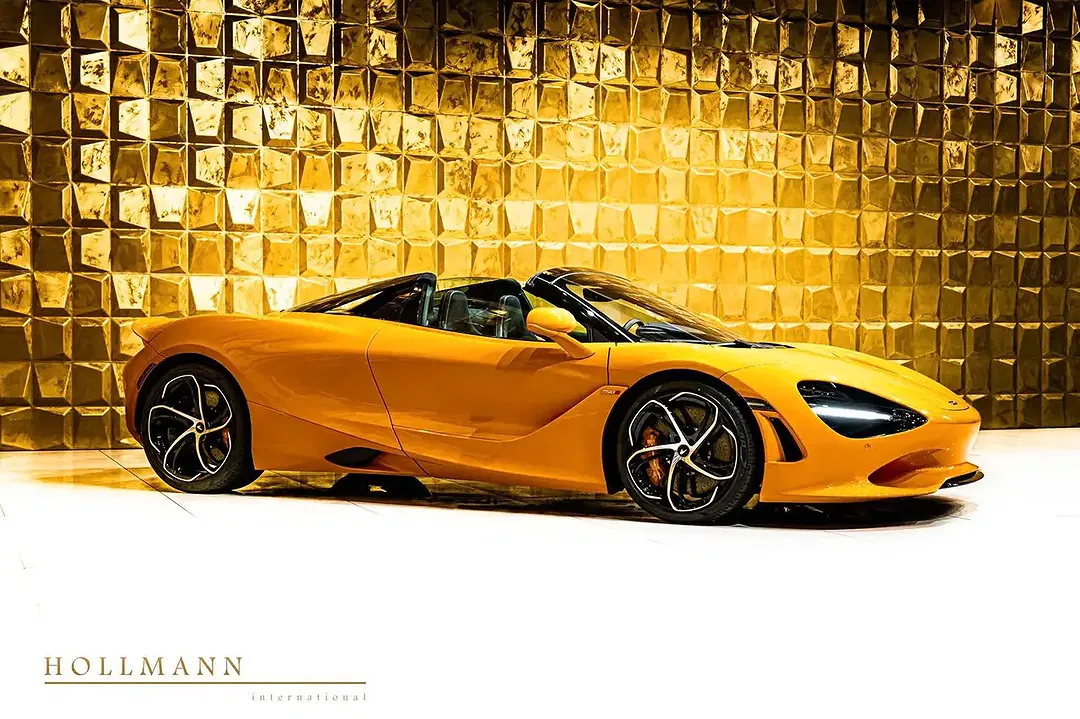 McLaren 750S Spider - Thumbnail 11