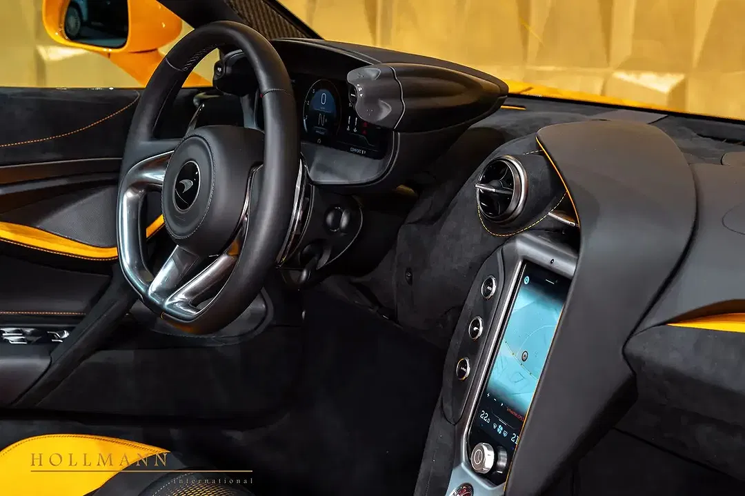 McLaren 750S Spider - foto 15