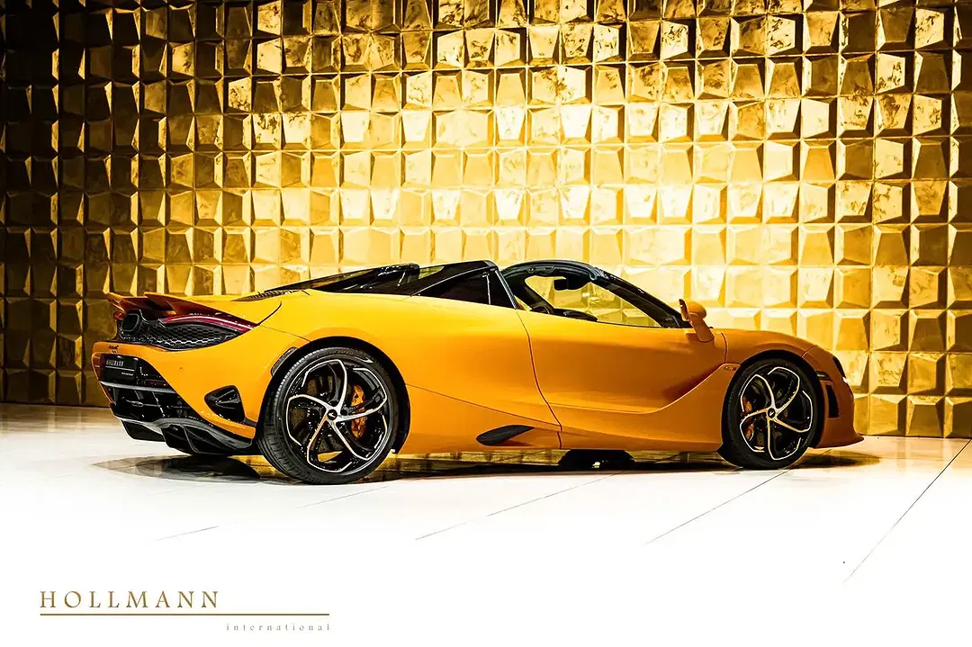 McLaren 750S Spider - Thumbnail 5