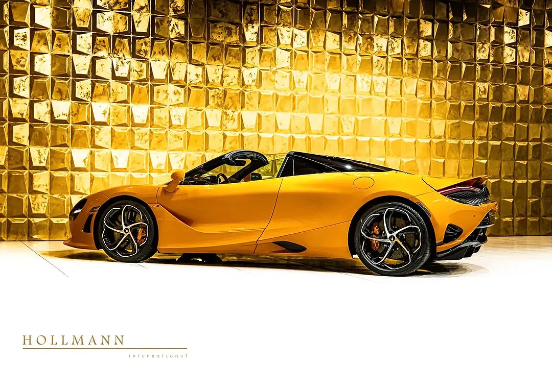 McLaren 750S Spider - Thumbnail 7