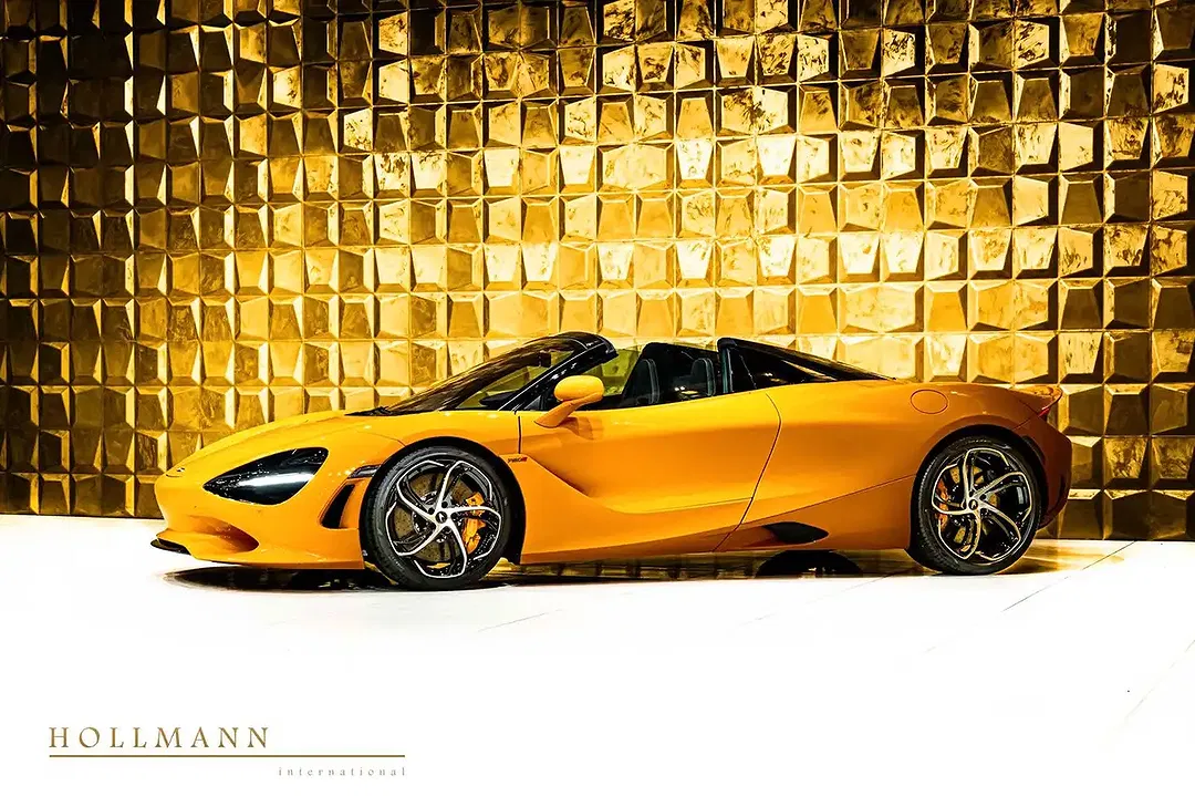 McLaren 750S Spider - Thumbnail 8