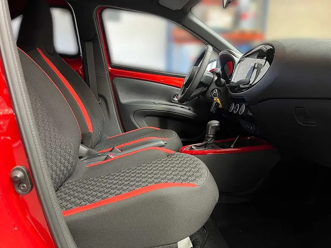 Toyota Aygo X AUT Teamplayer - Thumbnail 6