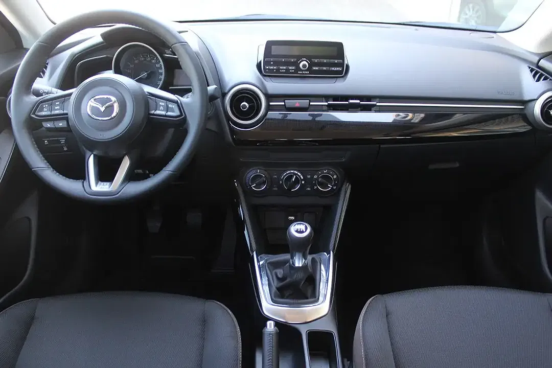 Mazda 2 Centre-Line - Thumbnail 11