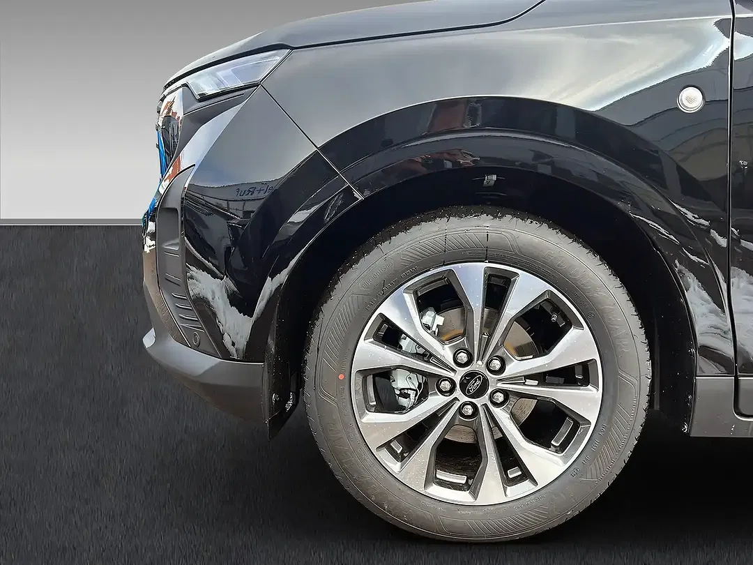 Ford Tourneo Courier Titanium - Thumbnail 4