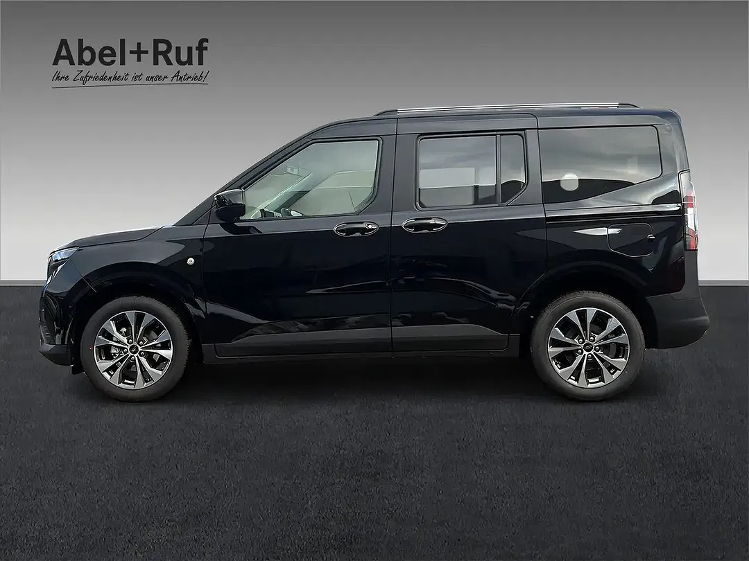 Ford Tourneo Courier Titanium - Thumbnail 5