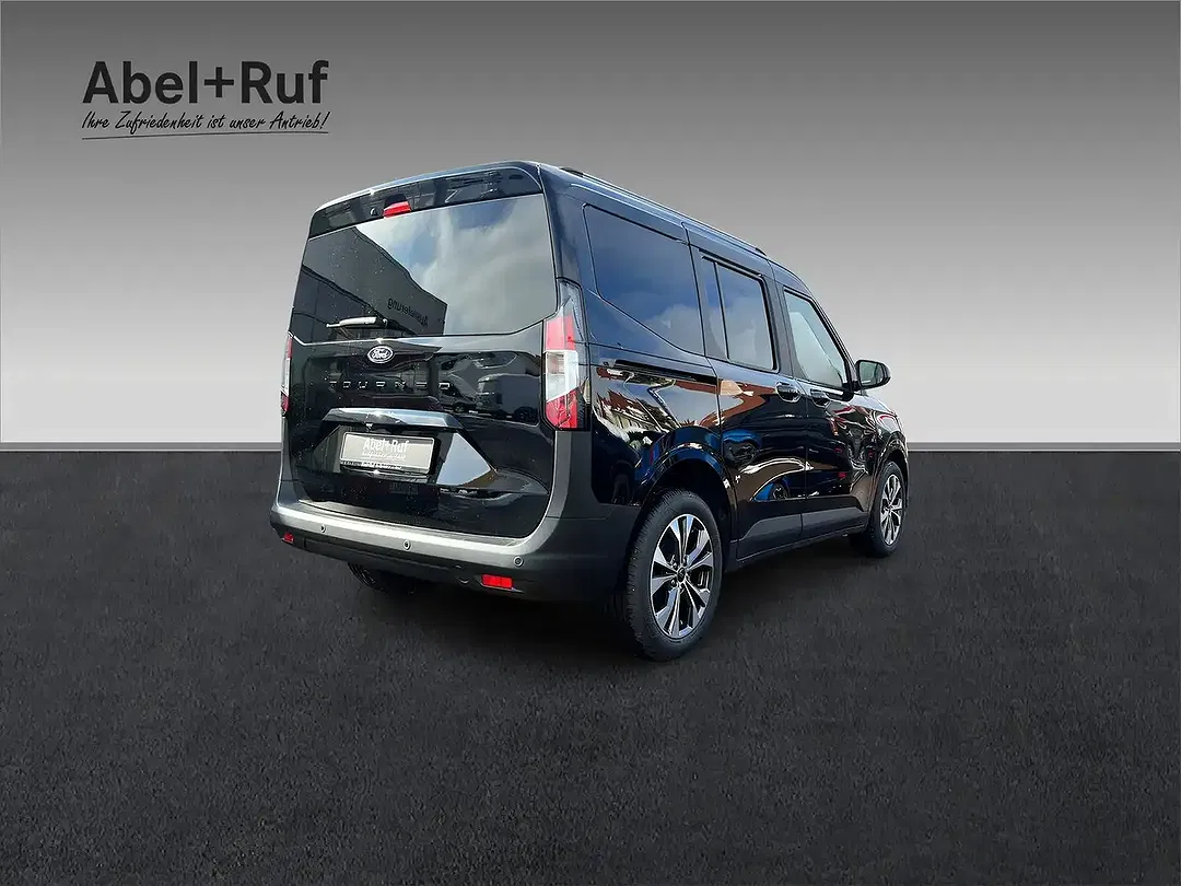 Ford Tourneo Courier Titanium - Thumbnail 7