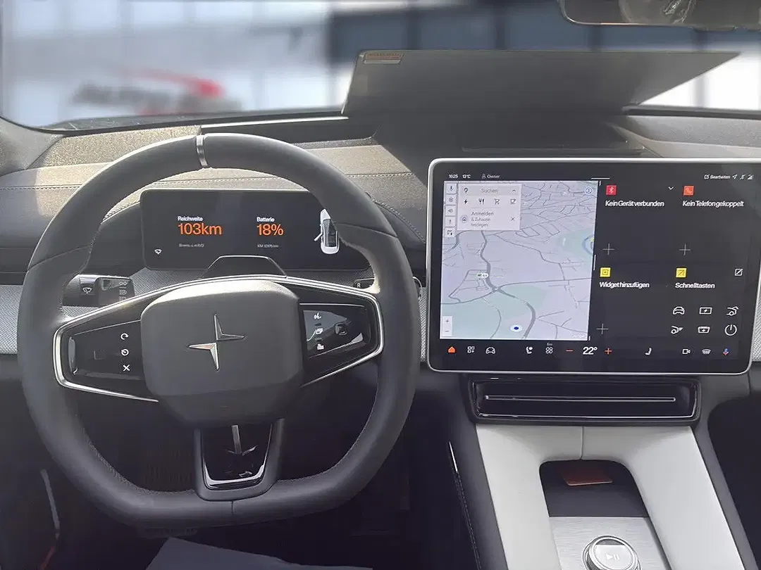 Polestar 4 Long Range Pilot Plus - Thumbnail 12