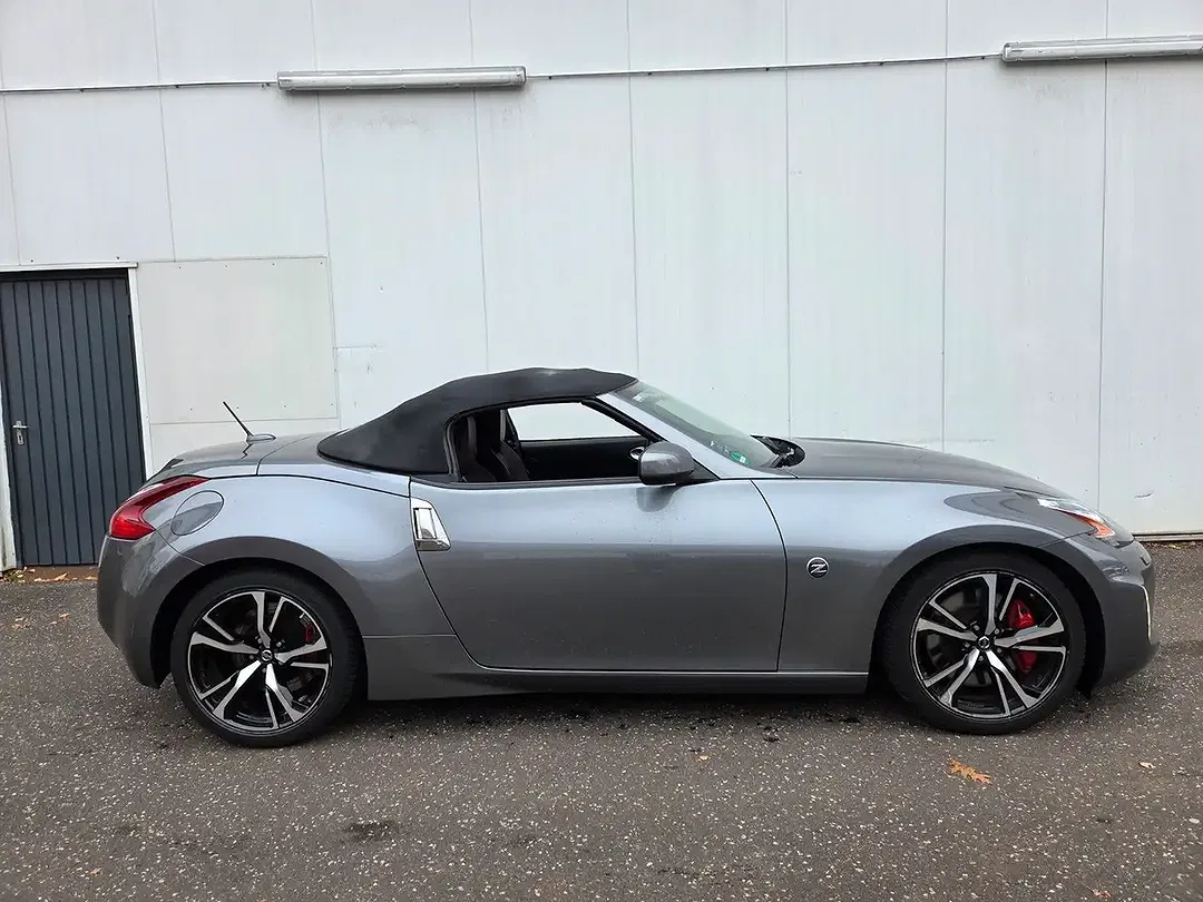 Nissan 370Z - foto 14