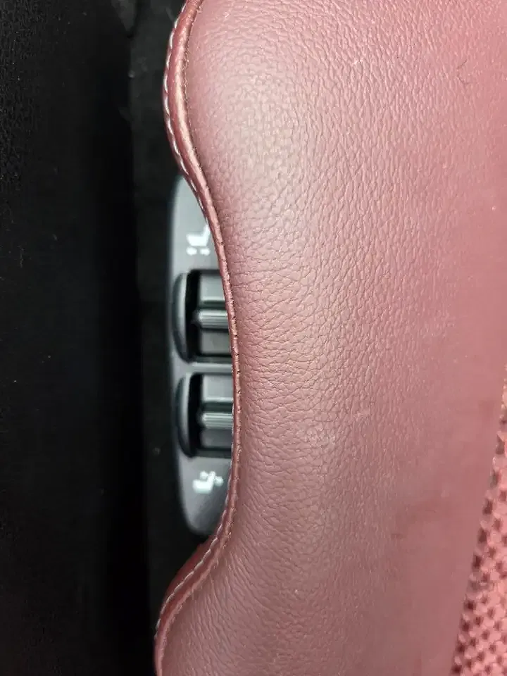 Nissan 370Z - Thumbnail 6