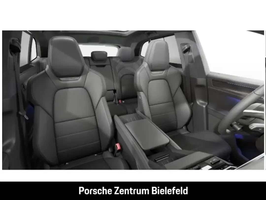 Porsche Cayenne EV Turbo - Thumbnail 11